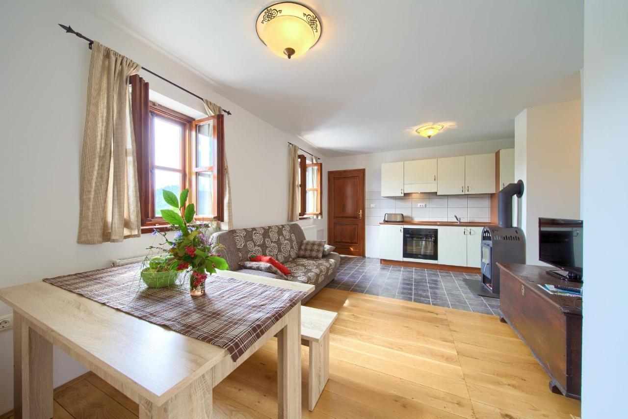 Apartmani Belvedere Fužine Esterno foto