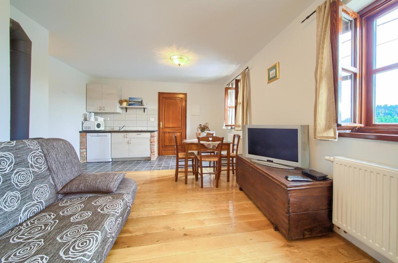 Apartmani Belvedere Fužine Esterno foto